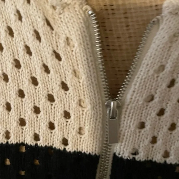 NWT Sanctuary zip up perforated knit bomber sweater jacket - Picture 3 of 6
